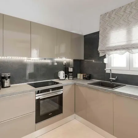 Apartment Kalamaria Brand New 1 Bedroom *